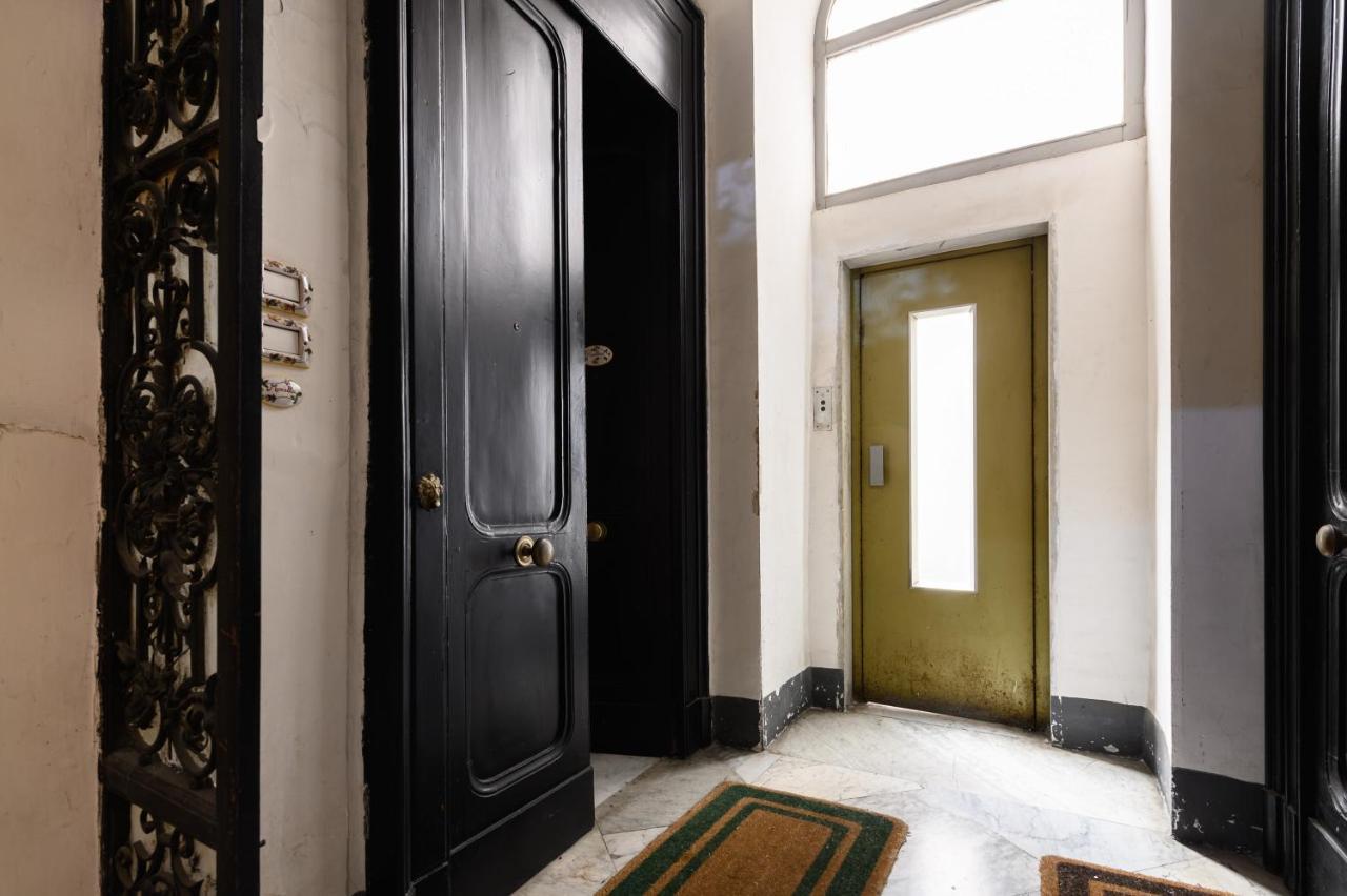 L'Angoletto In Centro نابولي المظهر الخارجي الصورة
